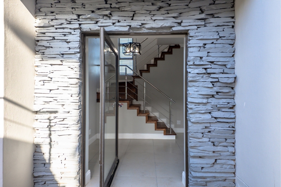 4 Bedroom Property for Sale in Pinnacle Point Golf Estate Western Cape